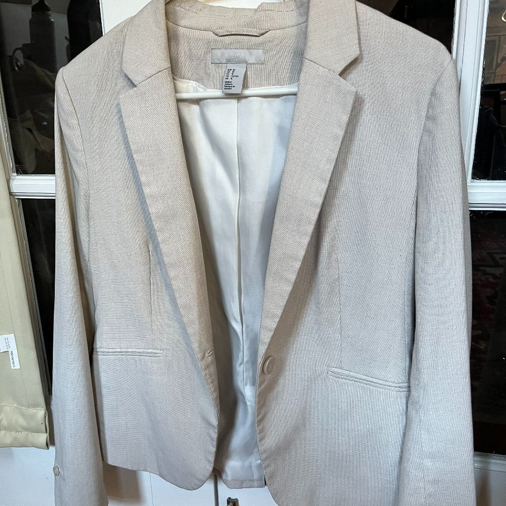 H&M Tan Blazer